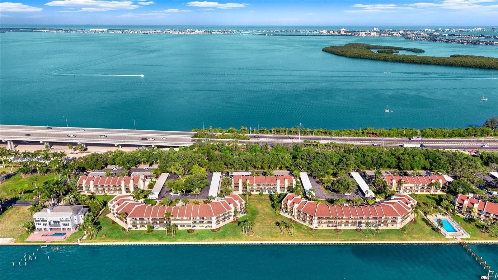 SEAPOINTE TERRACE CONDO - Residential