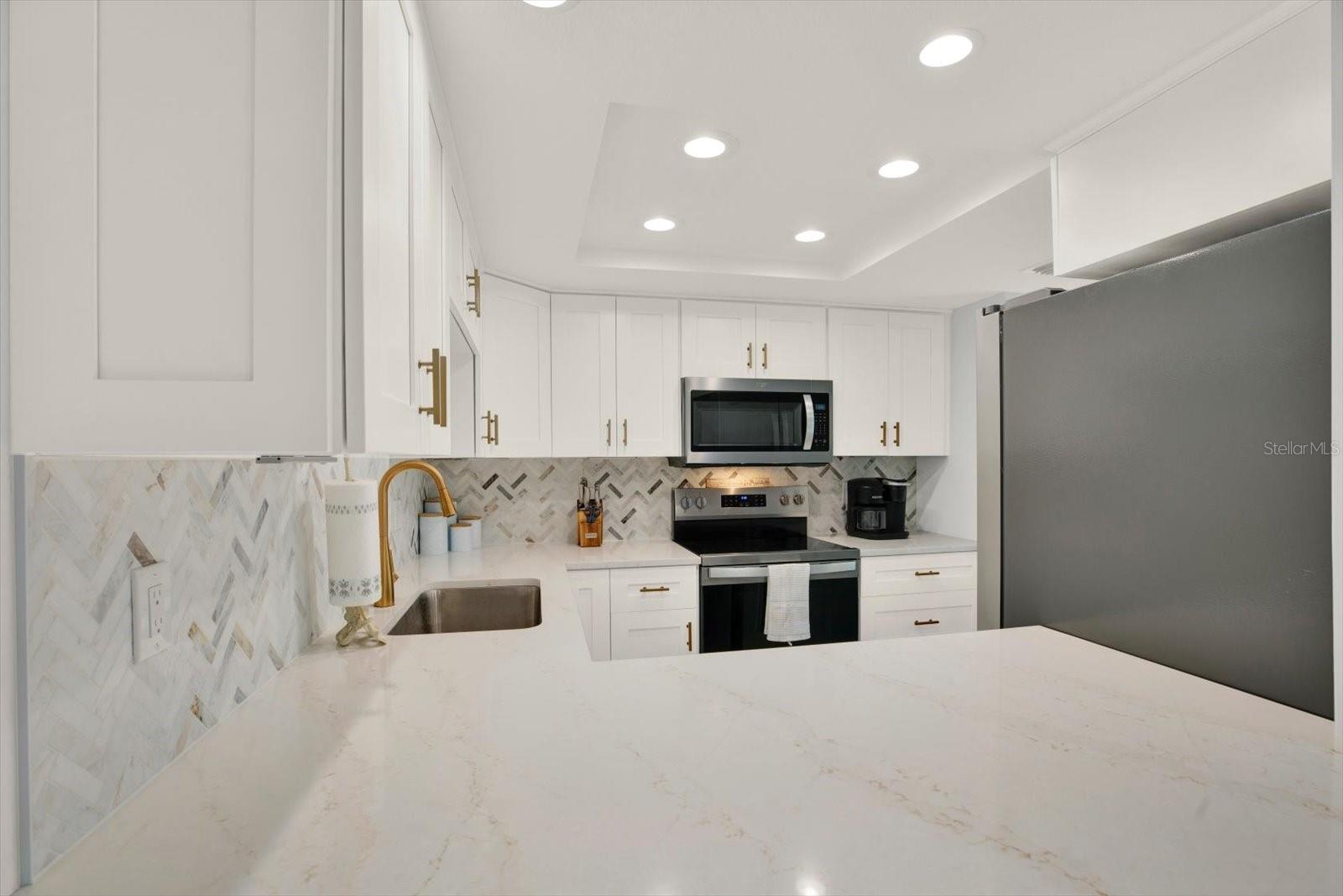 SEAPOINTE TERRACE CONDO - Residential