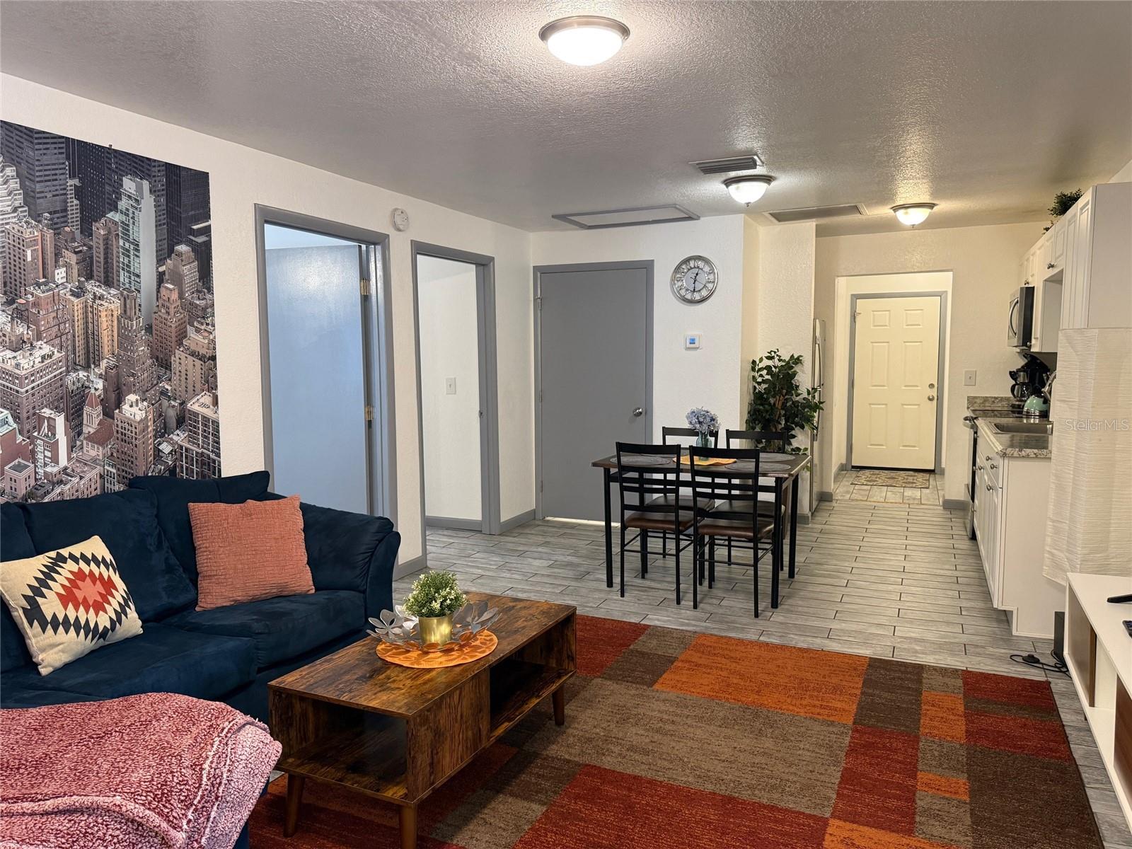ROANOKE HILLS SUB - Residential Income