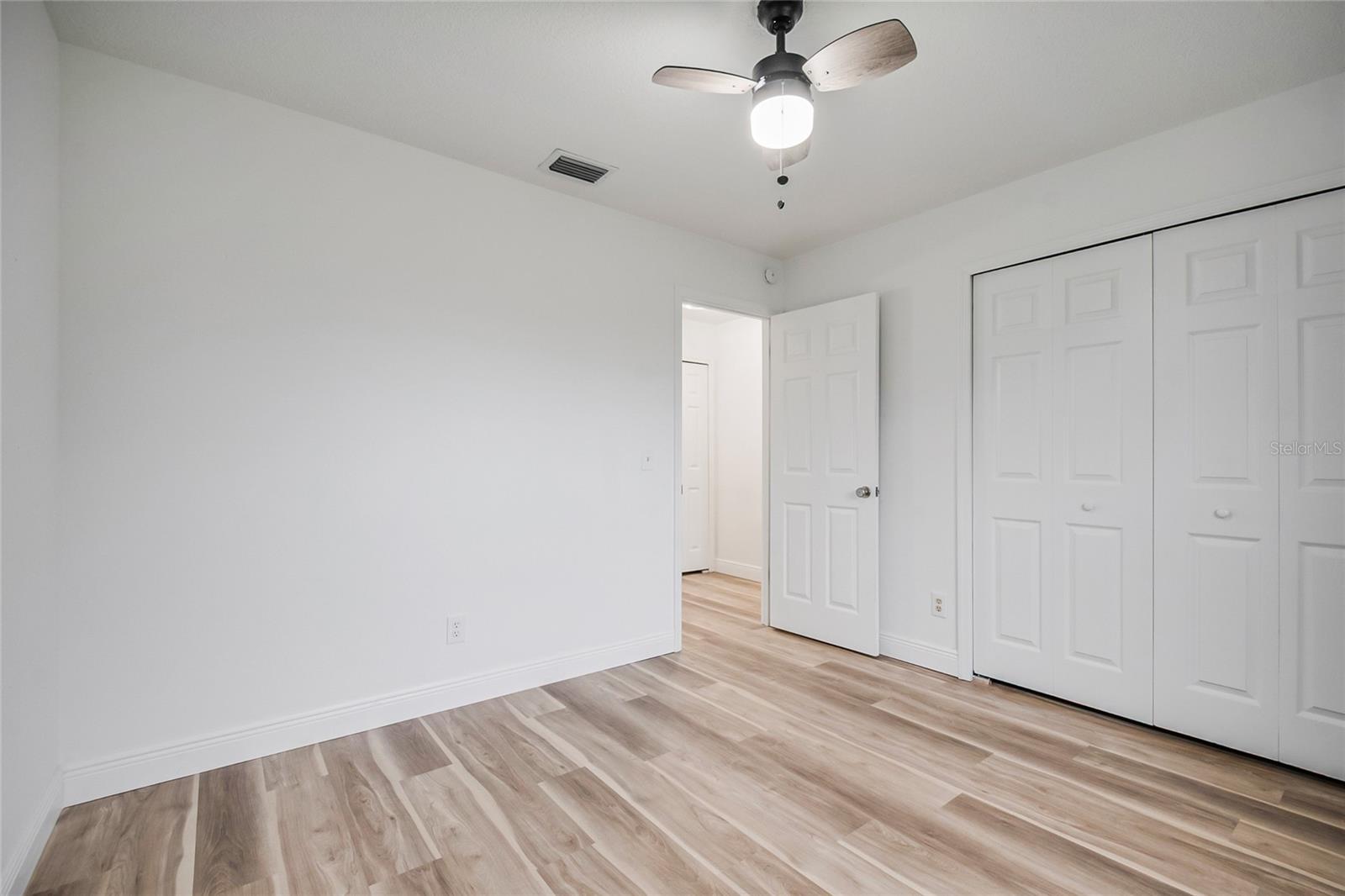 OAKTREE VILLAGE - Residential
