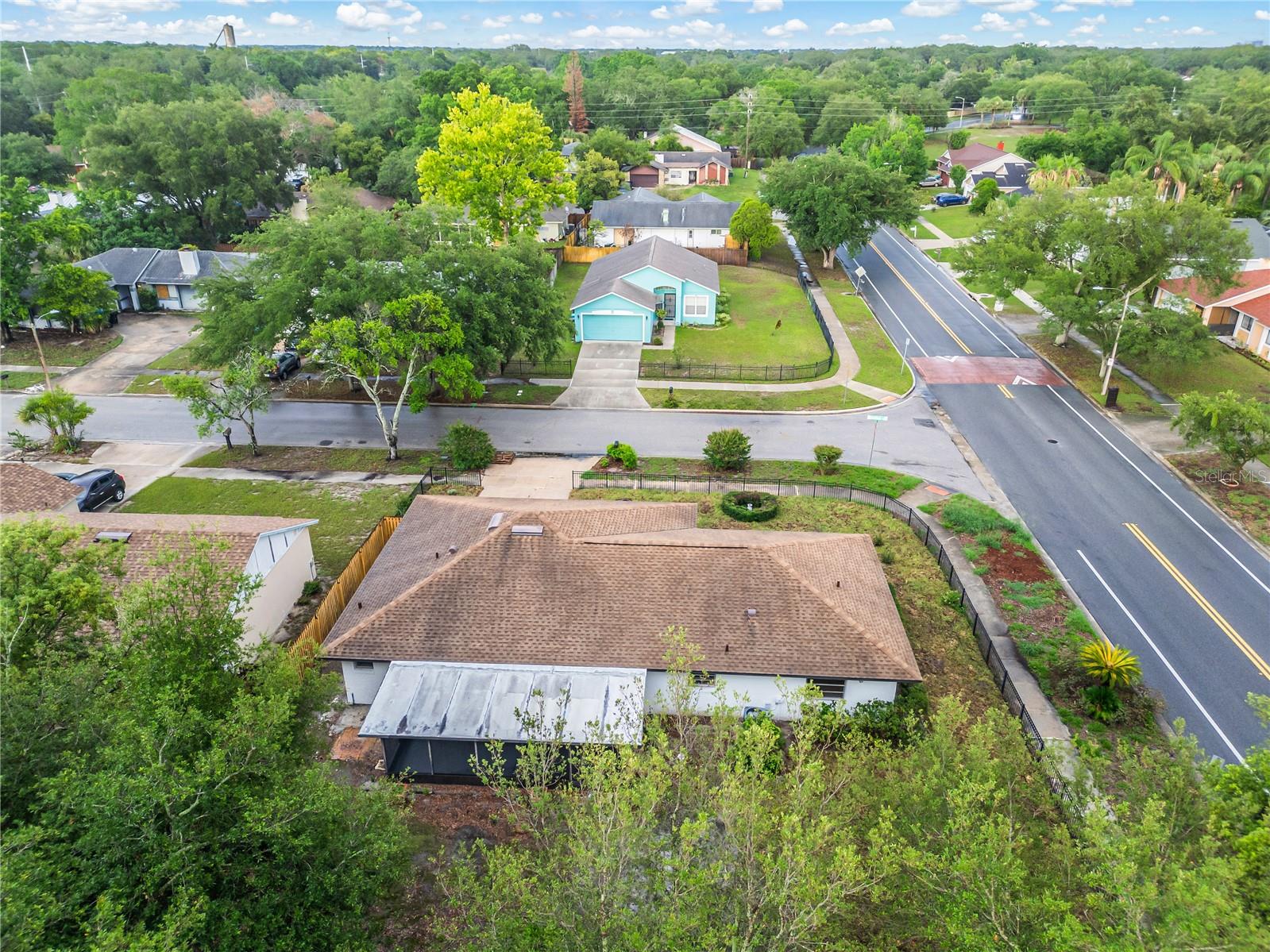 OAKTREE VILLAGE - Residential