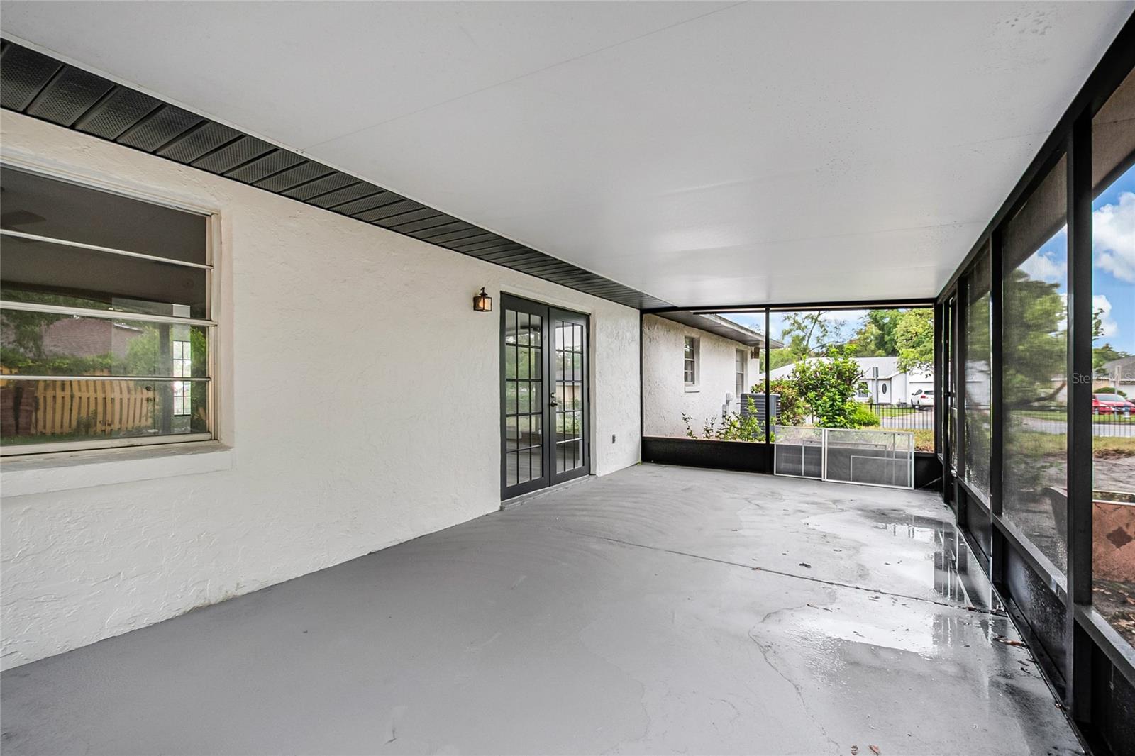 OAKTREE VILLAGE - Residential