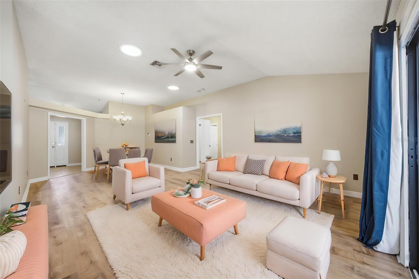 KINGSWAY OAKS PH 1 - Residential