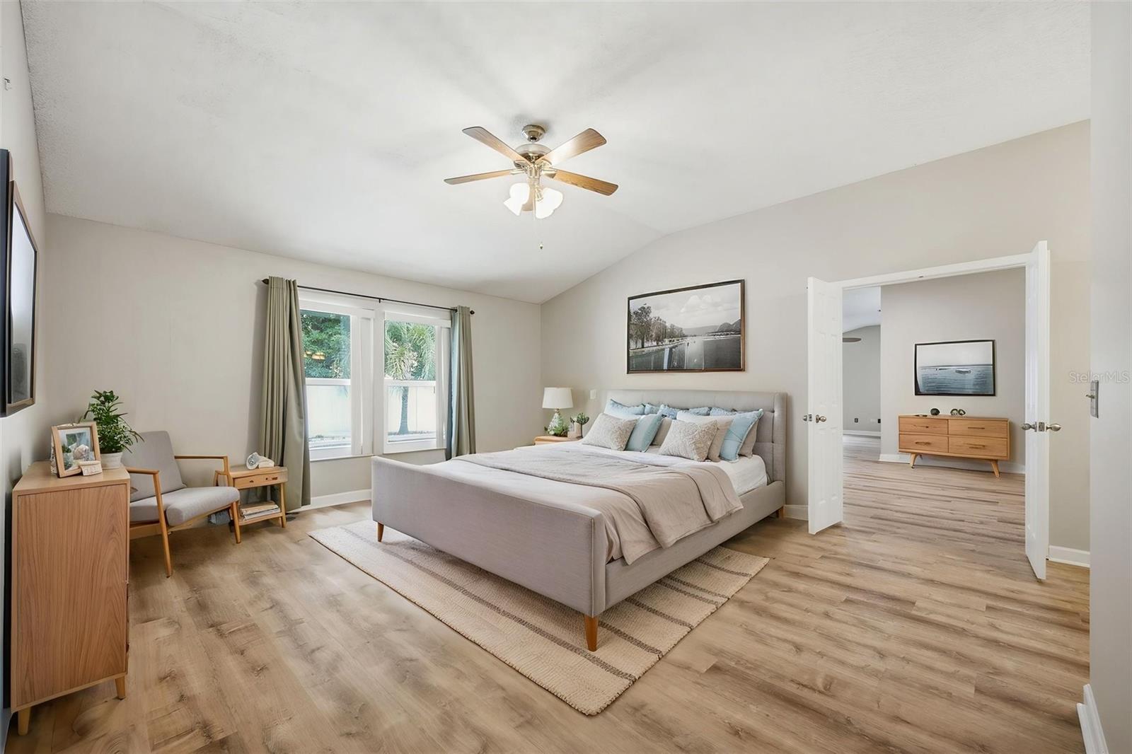 KINGSWAY OAKS PH 1 - Residential