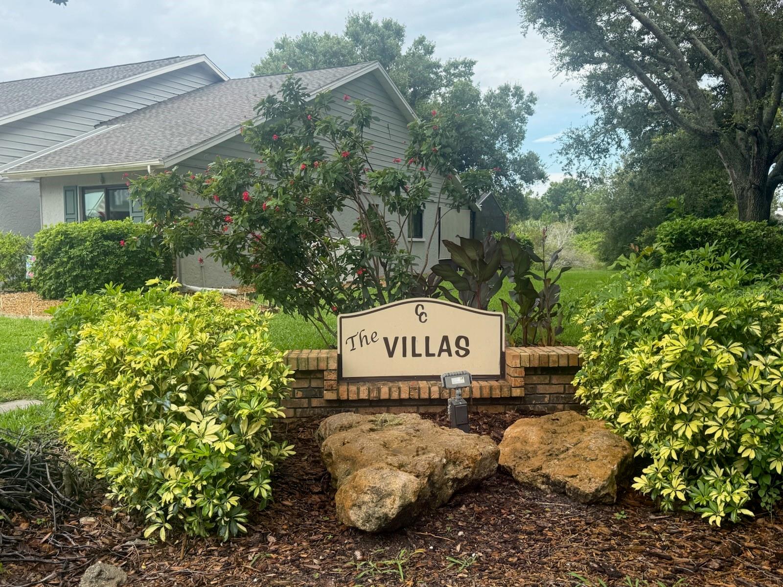 CHESTNUT CREEK VILLAS - Residential