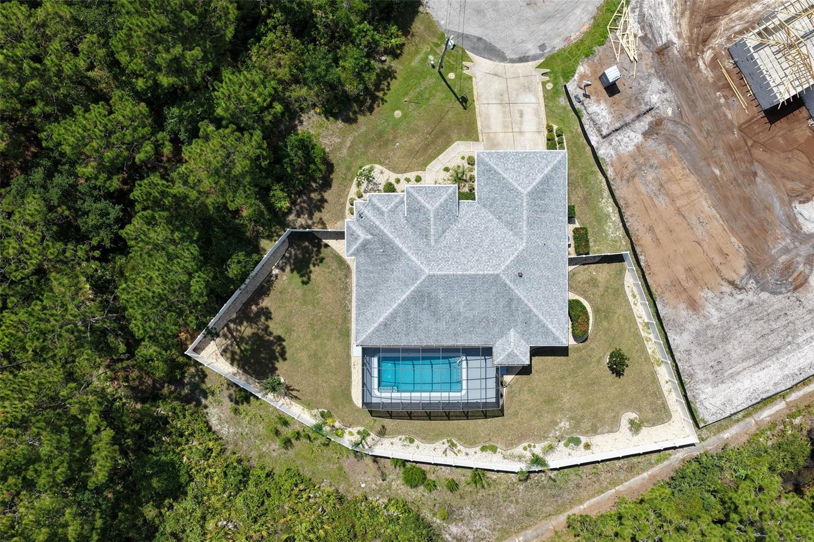 04 FAIRWAYS - Residential