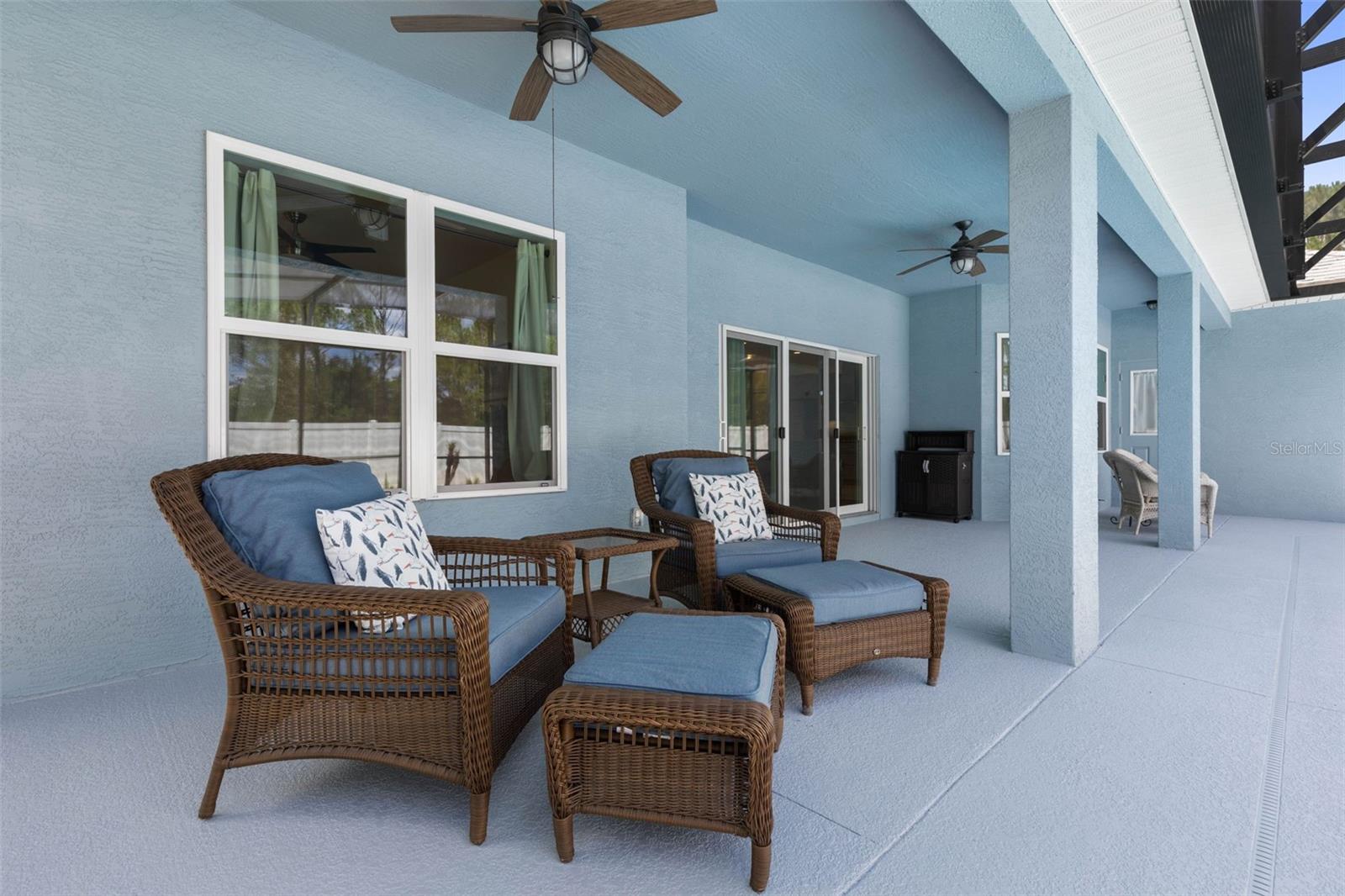 04 FAIRWAYS - Residential