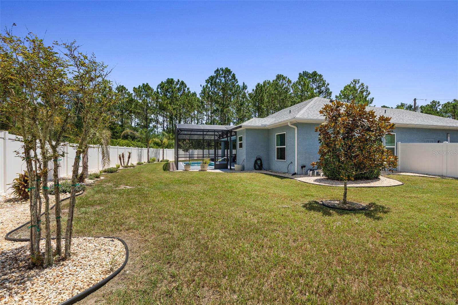 04 FAIRWAYS - Residential