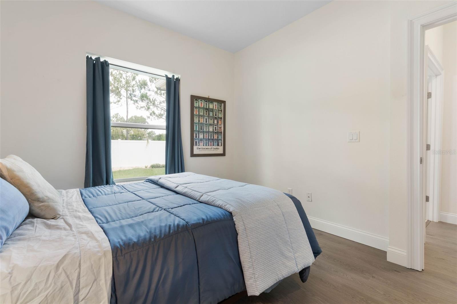 04 FAIRWAYS - Residential