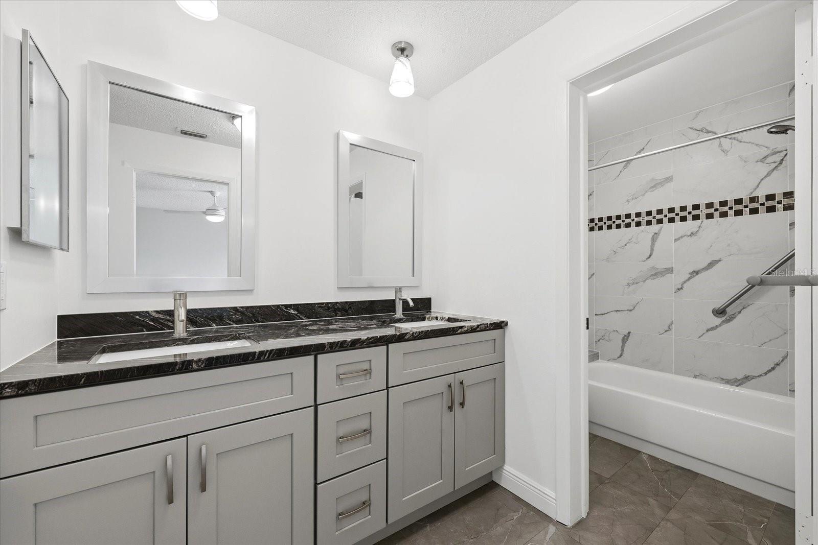 BELLEAIR FOREST - Residential