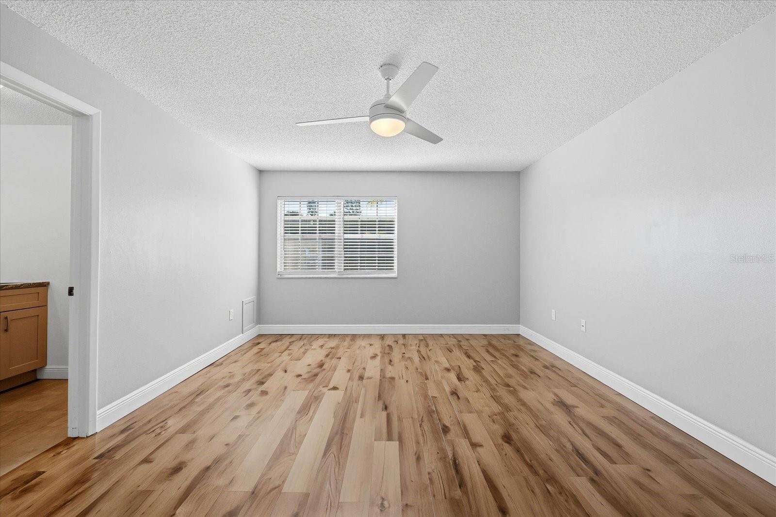 BELLEAIR FOREST - Residential