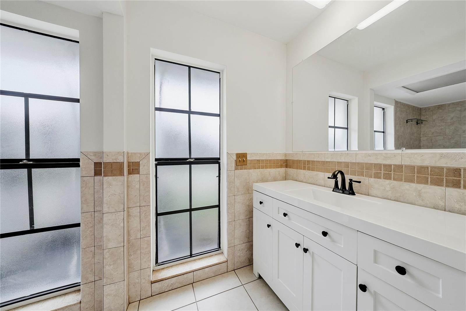 OAKRIDGE MANOR SUB - Residential
