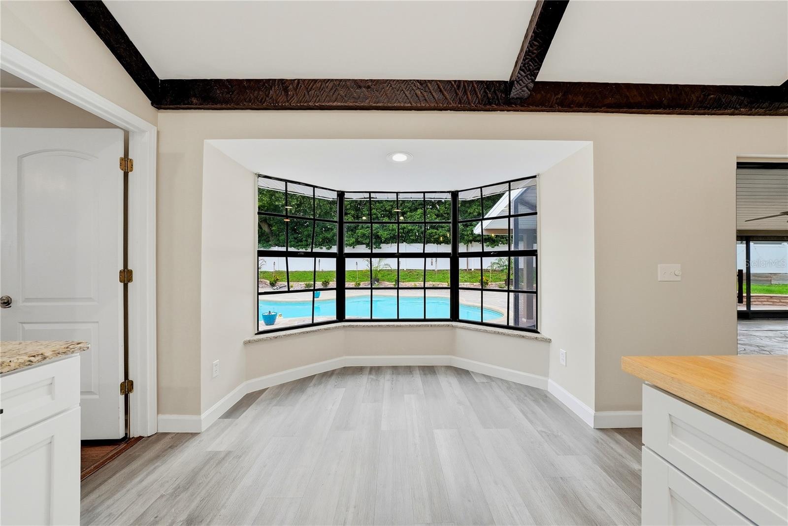 OAKRIDGE MANOR SUB - Residential