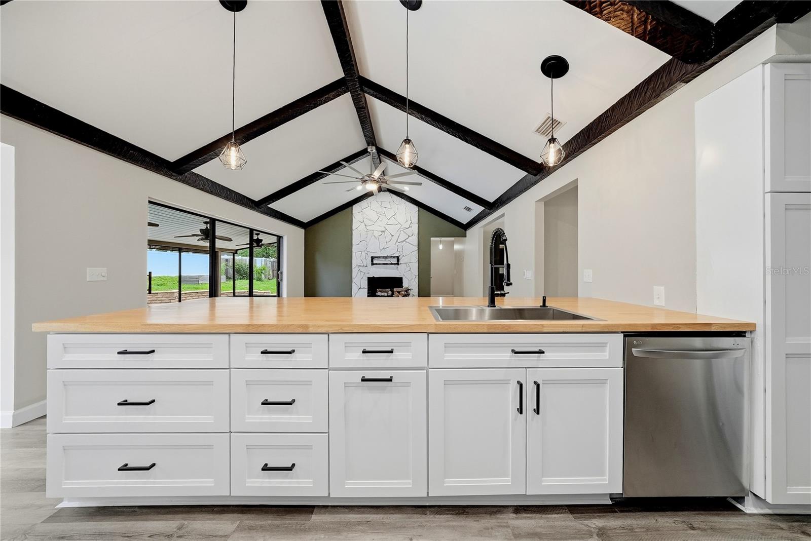 OAKRIDGE MANOR SUB - Residential