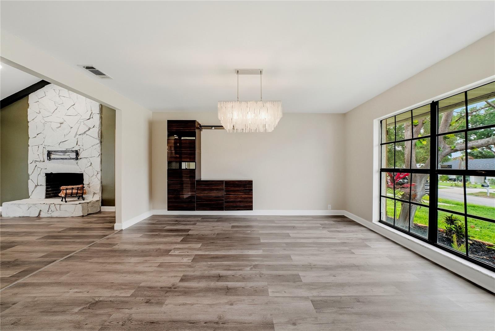 OAKRIDGE MANOR SUB - Residential