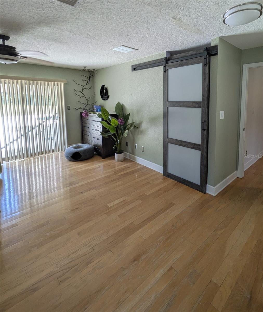 MANDARIN SEC 5 - Residential