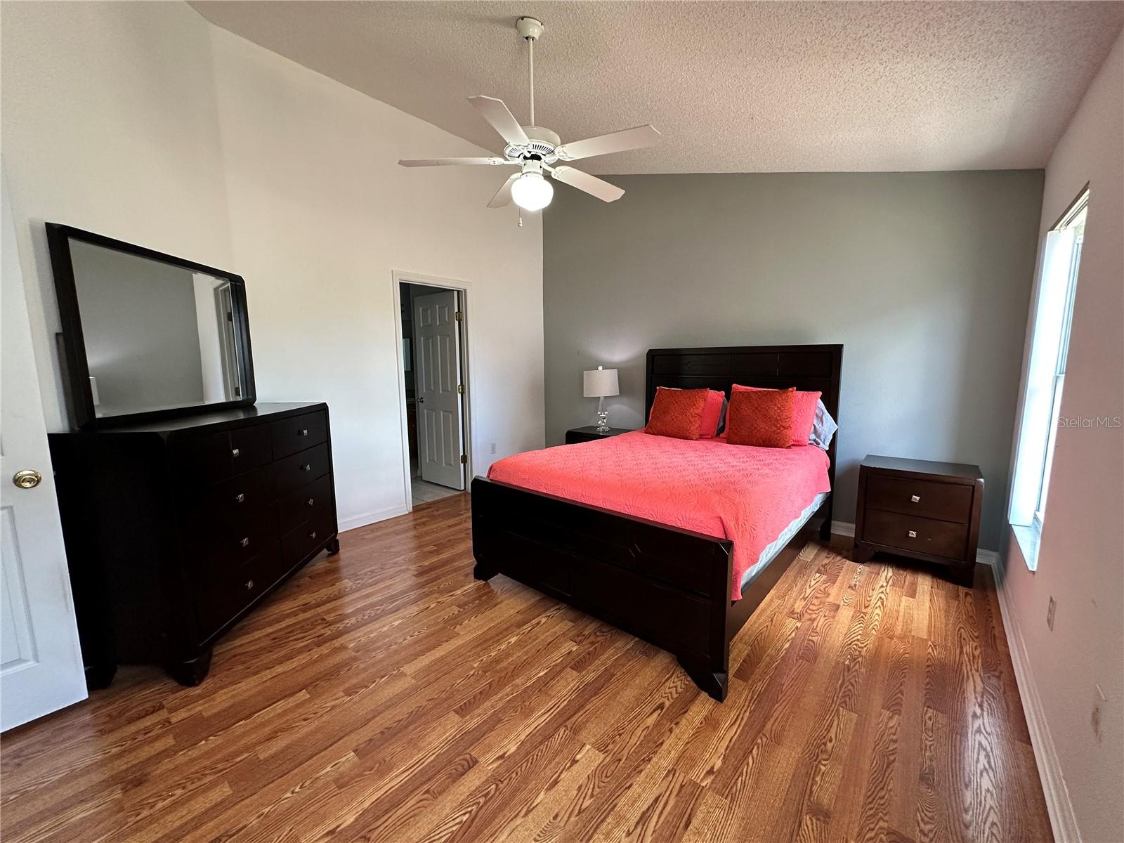 ROYAL RIDGE PH 03 - Residential