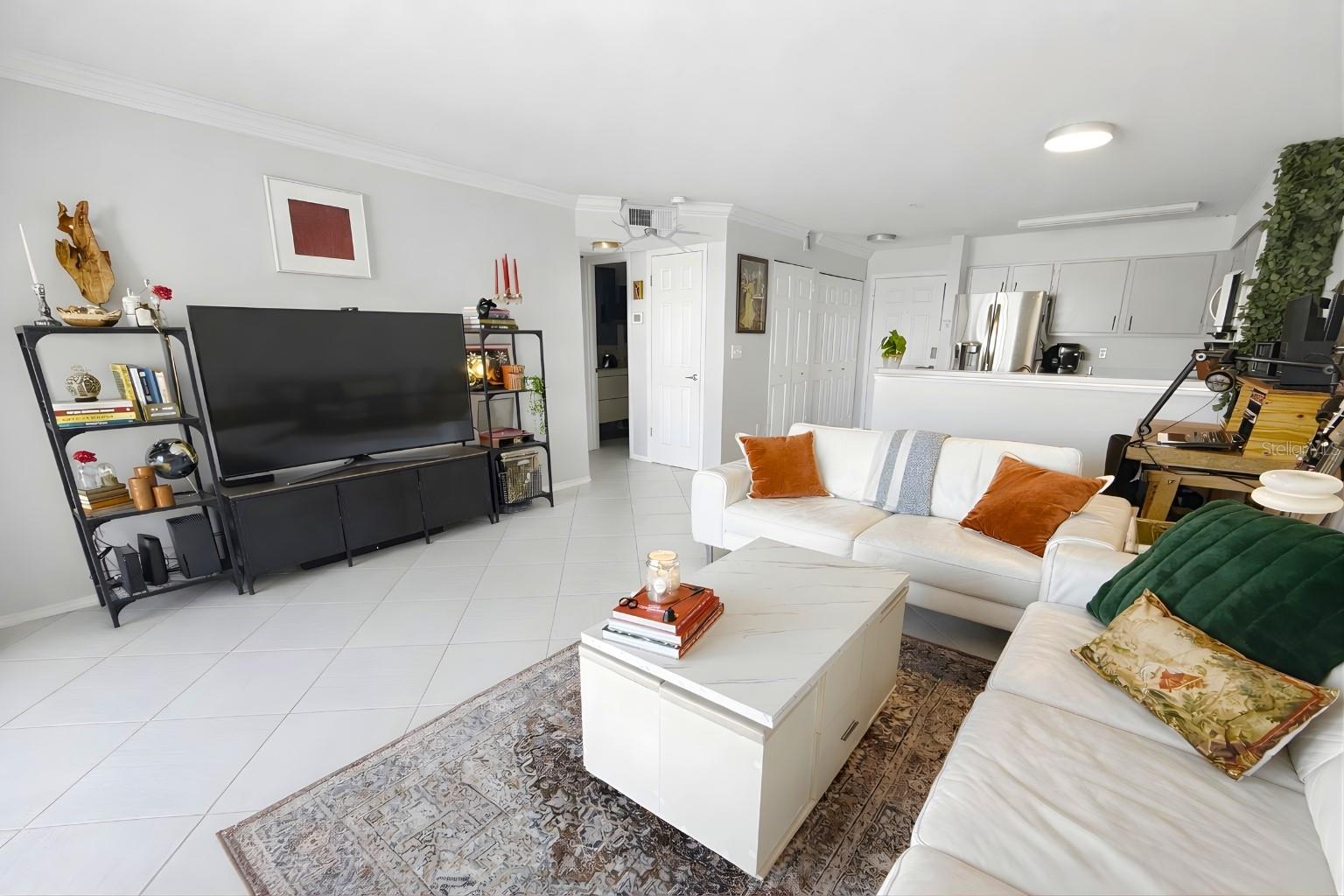 AUDUBON CONDO AT FEATHER SOUND - Residential