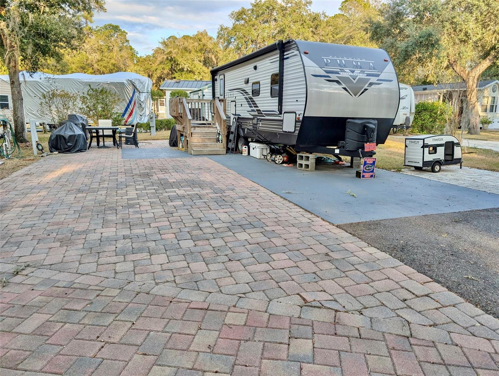 SALT SPRINGS RESORT CONDOMINIUM - Land