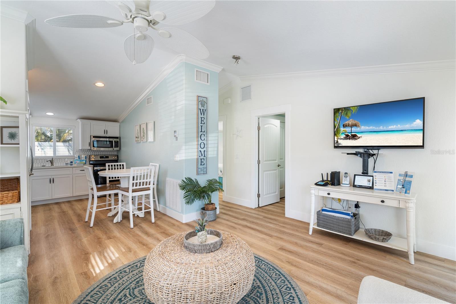 SUNSET VILLAS ON AVE E - Residential