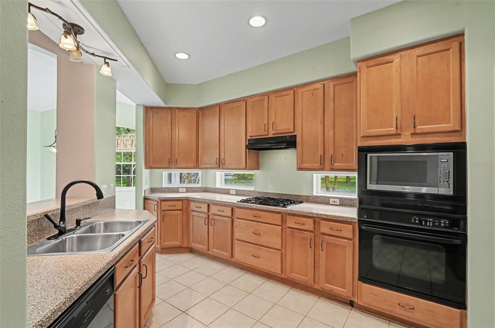 ROYAL HARBOR PH 1 - Residential