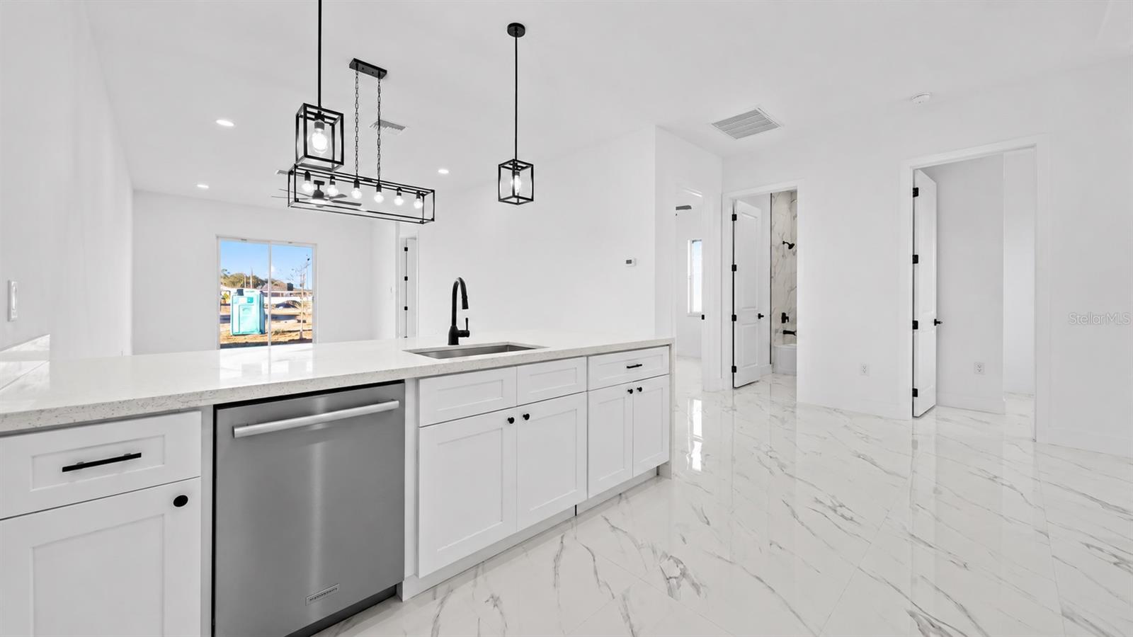 CAPE CORAL - Residential Income