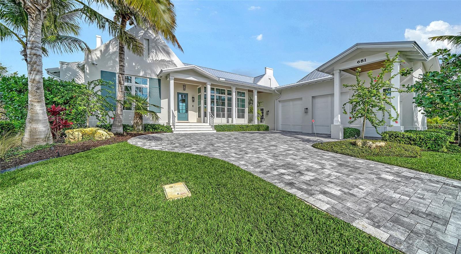 EMERALD HARBOR - Residential
