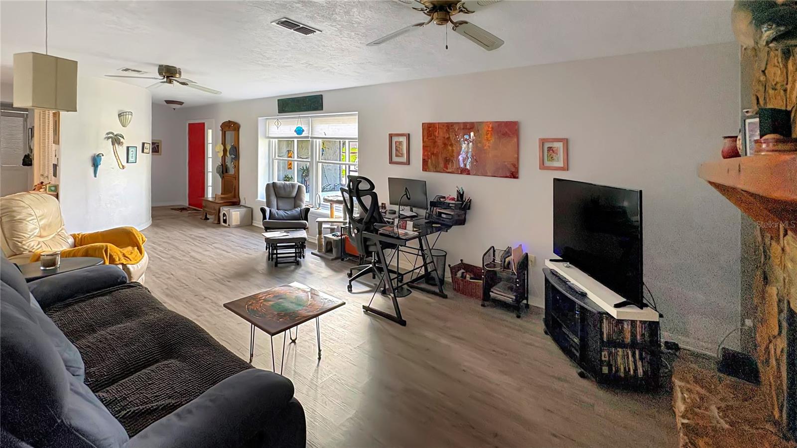 SPRING HILL - Residential