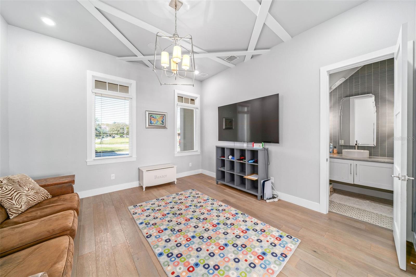 ARDSLEY MANOR SUB - Residential
