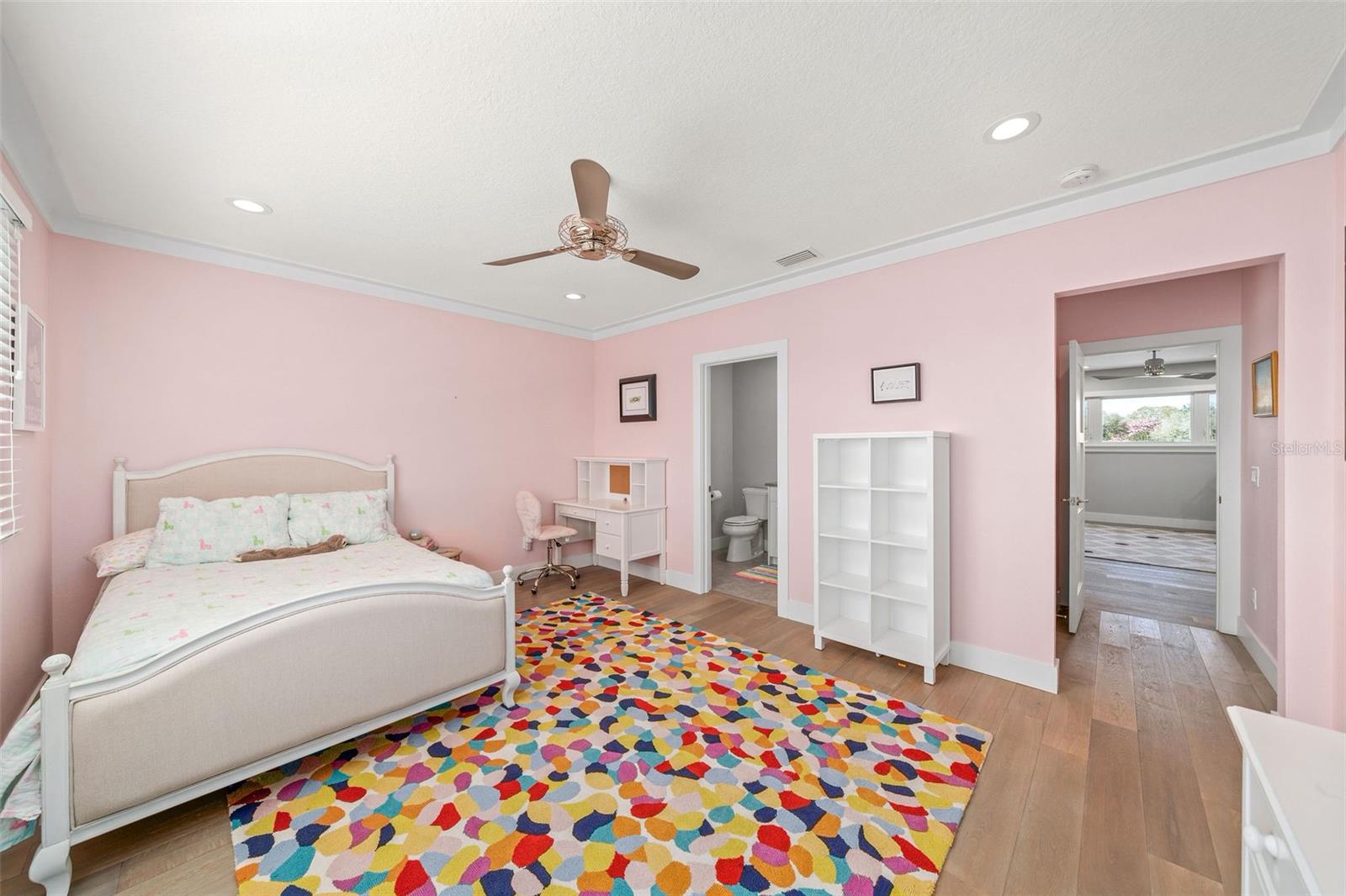 ARDSLEY MANOR SUB - Residential