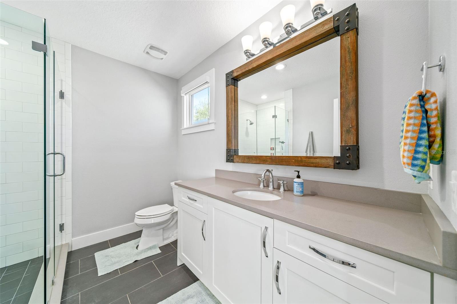 ARDSLEY MANOR SUB - Residential