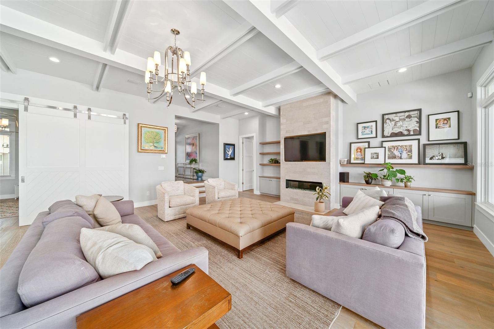 ARDSLEY MANOR SUB - Residential