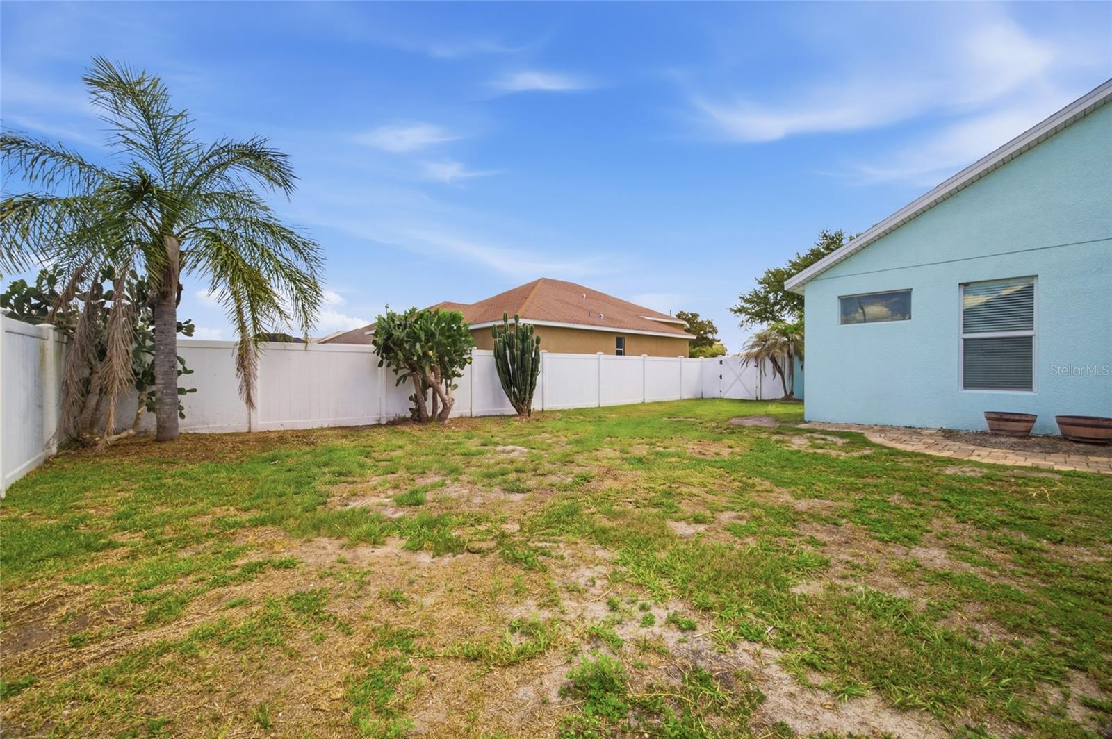 WALDEN POINTE - Residential
