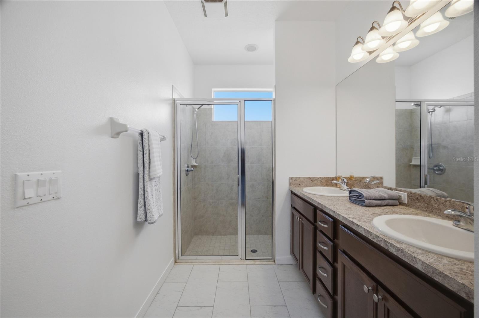 WALDEN POINTE - Residential