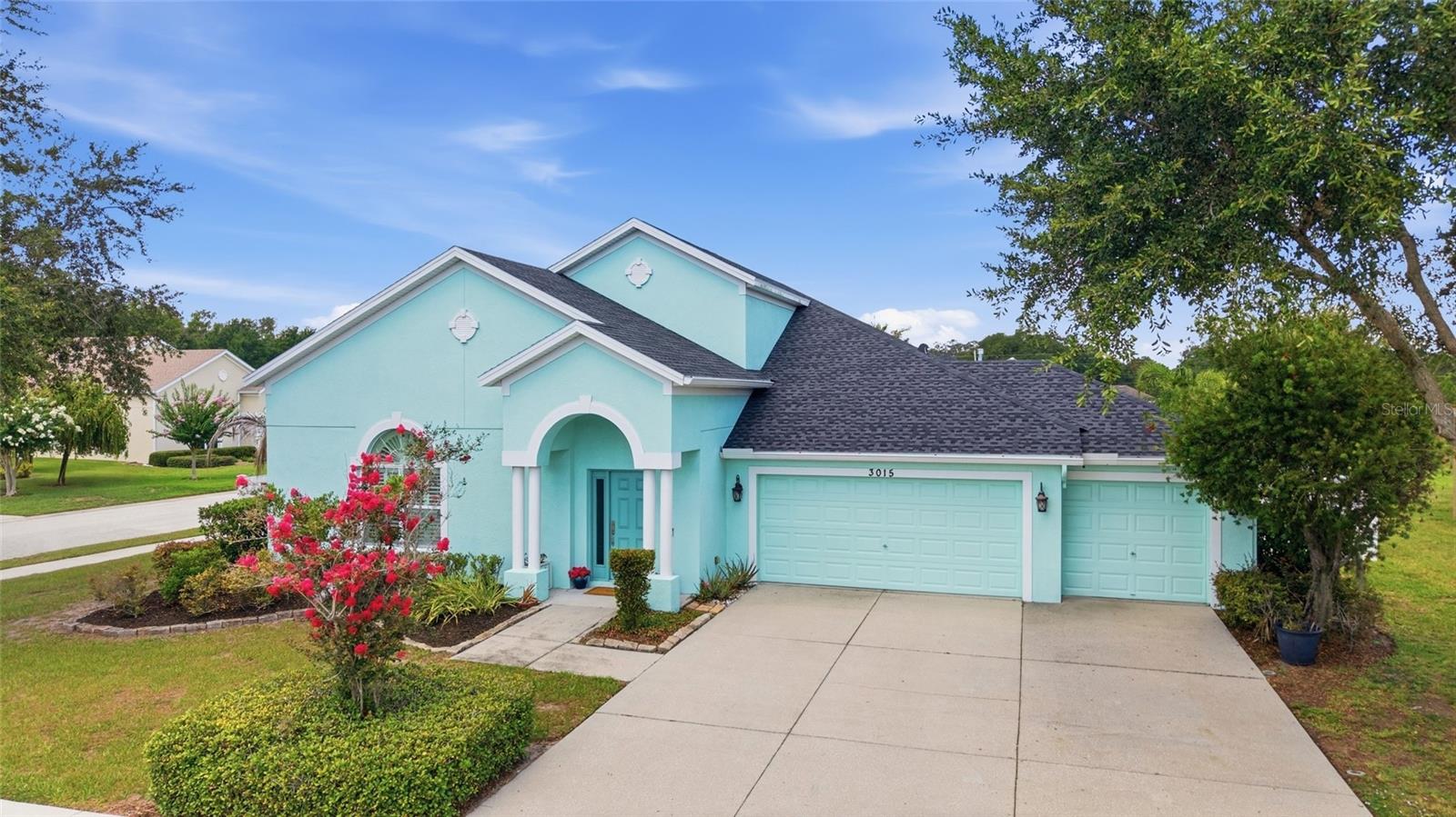 WALDEN POINTE - Residential