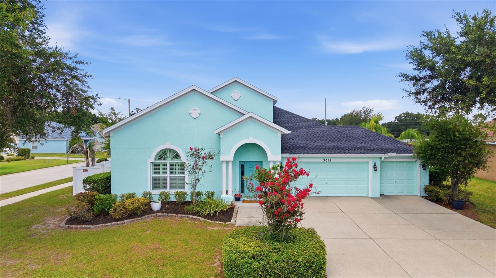 WALDEN POINTE - Residential