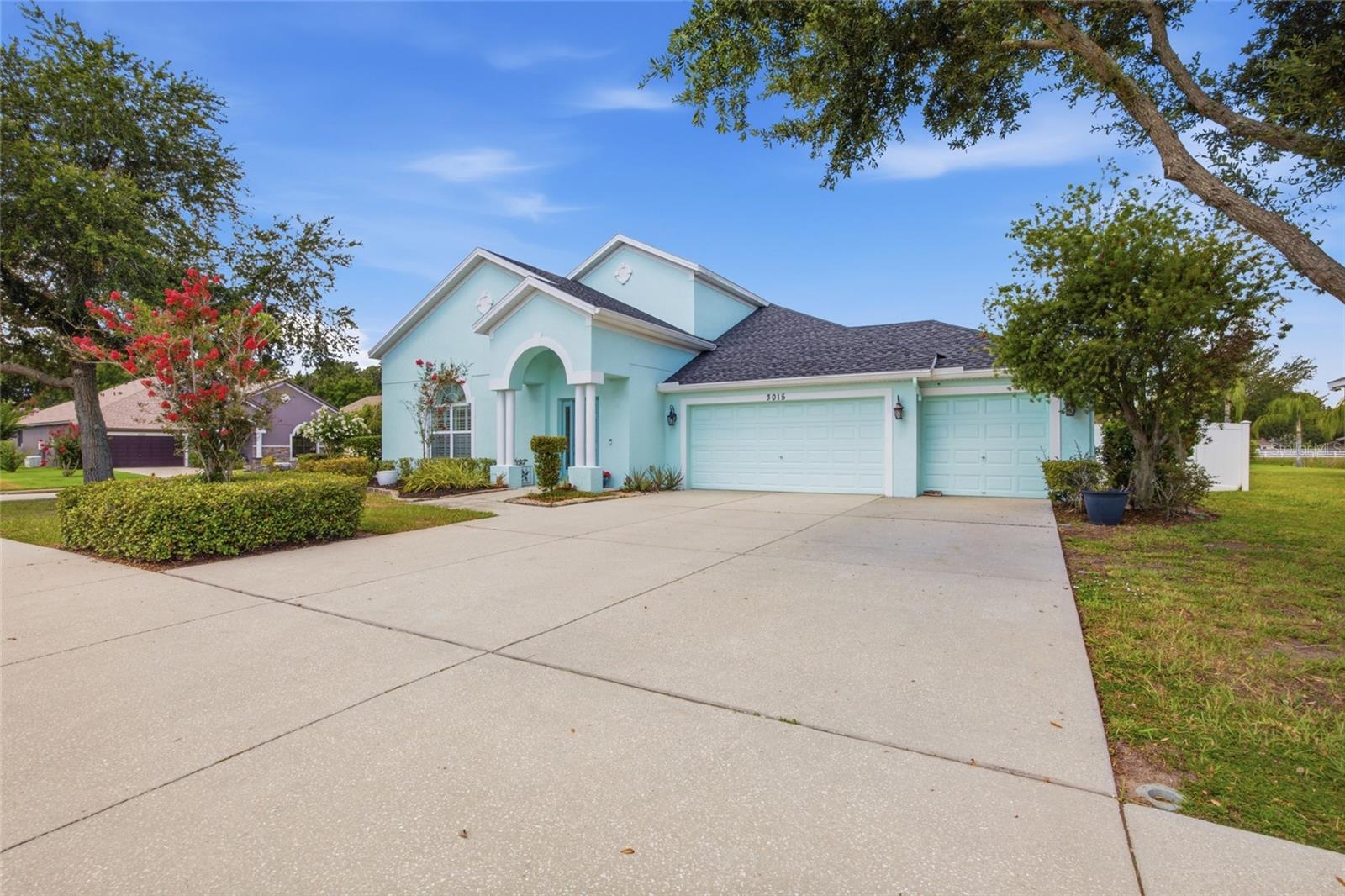 WALDEN POINTE - Residential