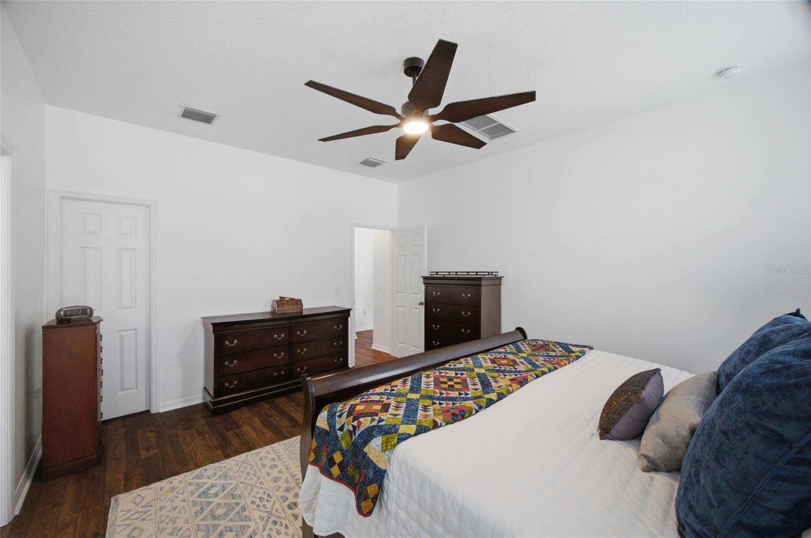 WALDEN POINTE - Residential