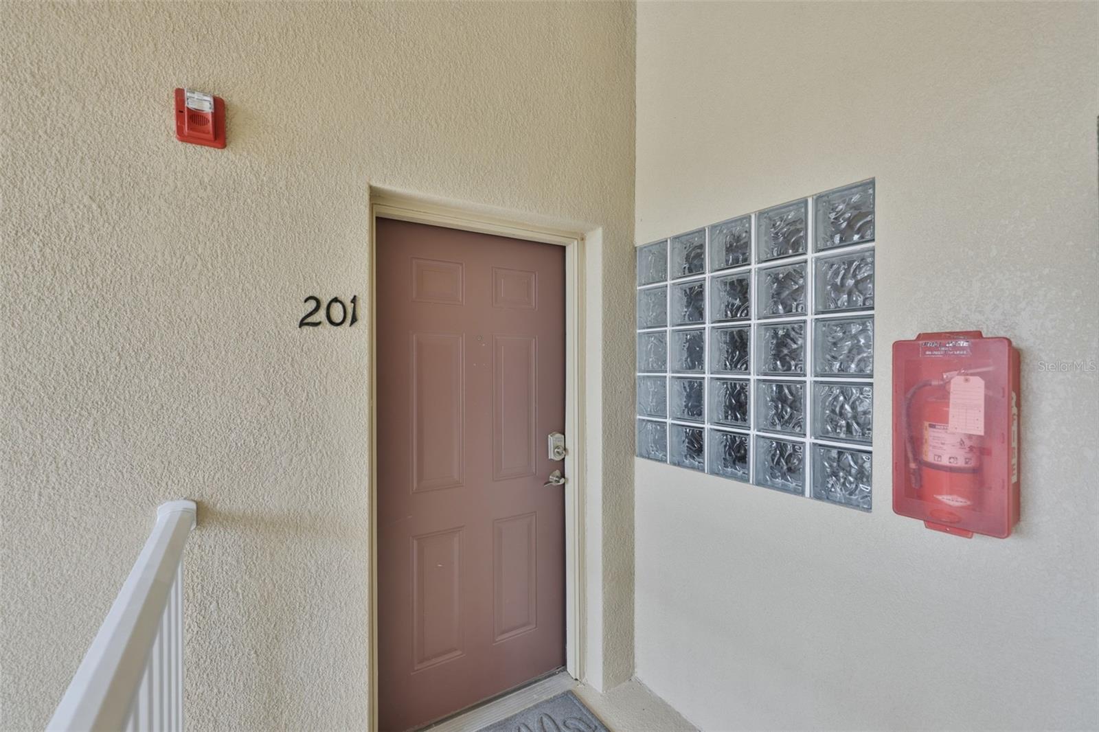 VILLAGES OF BLOOMINGDALE CONDO - Residential Lease