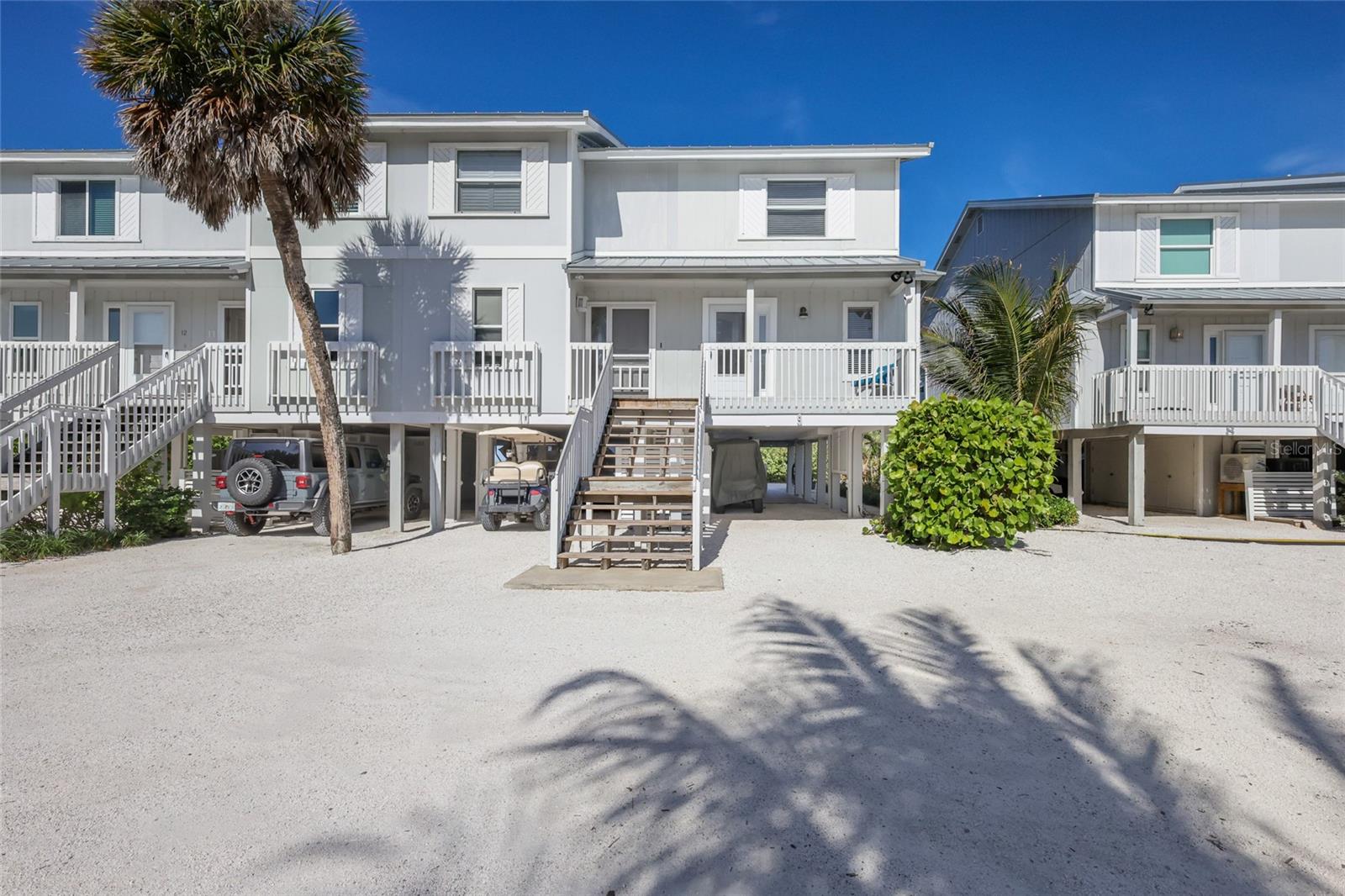SUNDOWN COLONY - Residential