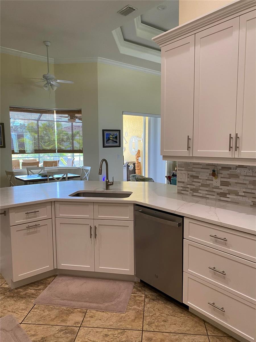 ROTONDA WEST PINE VALLEY - Residential