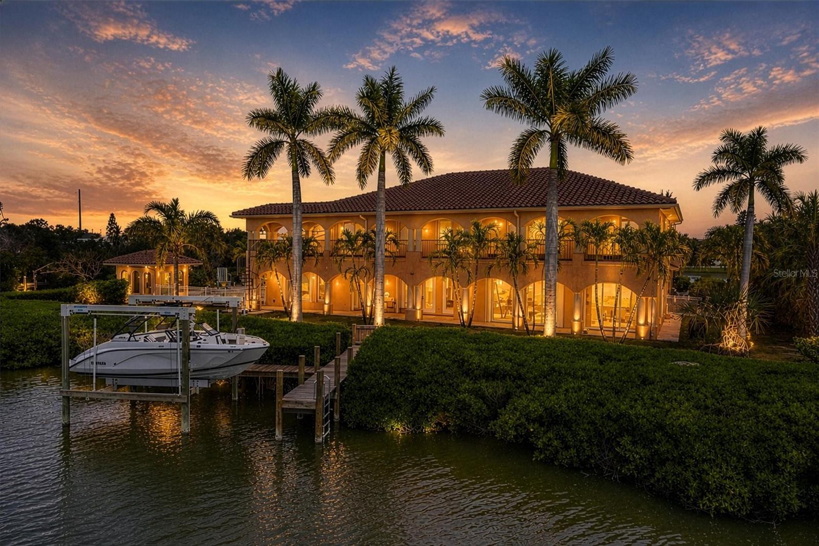 SUNSET COVE - Residential