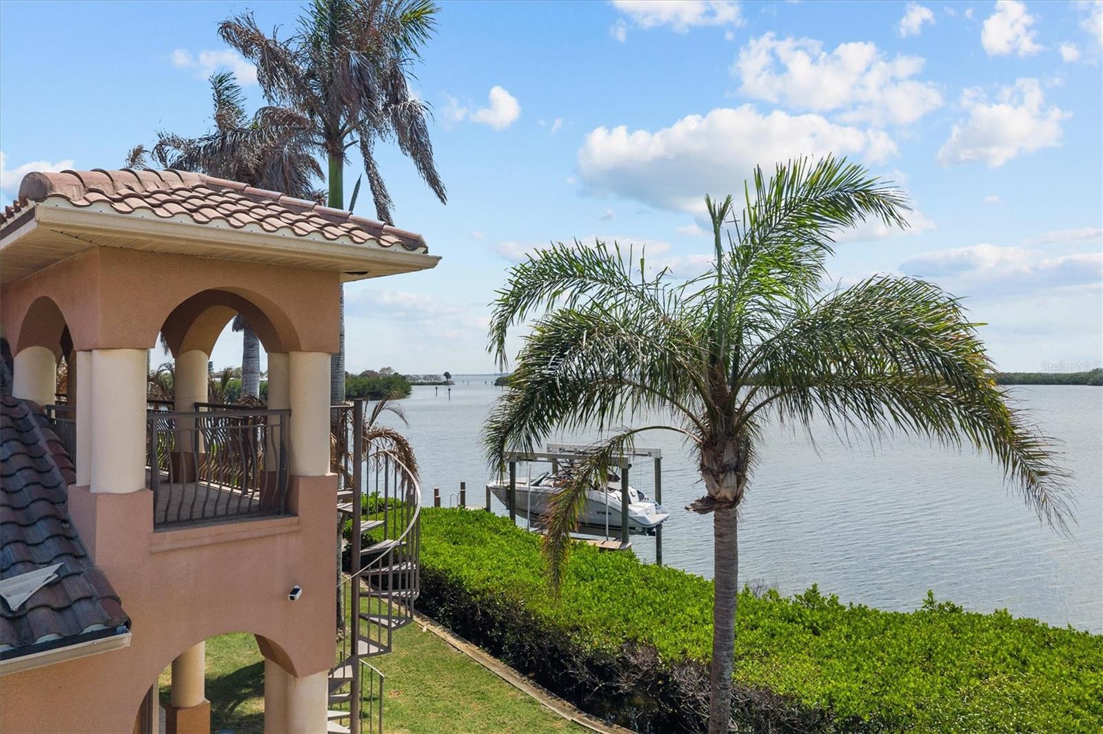 SUNSET COVE - Residential