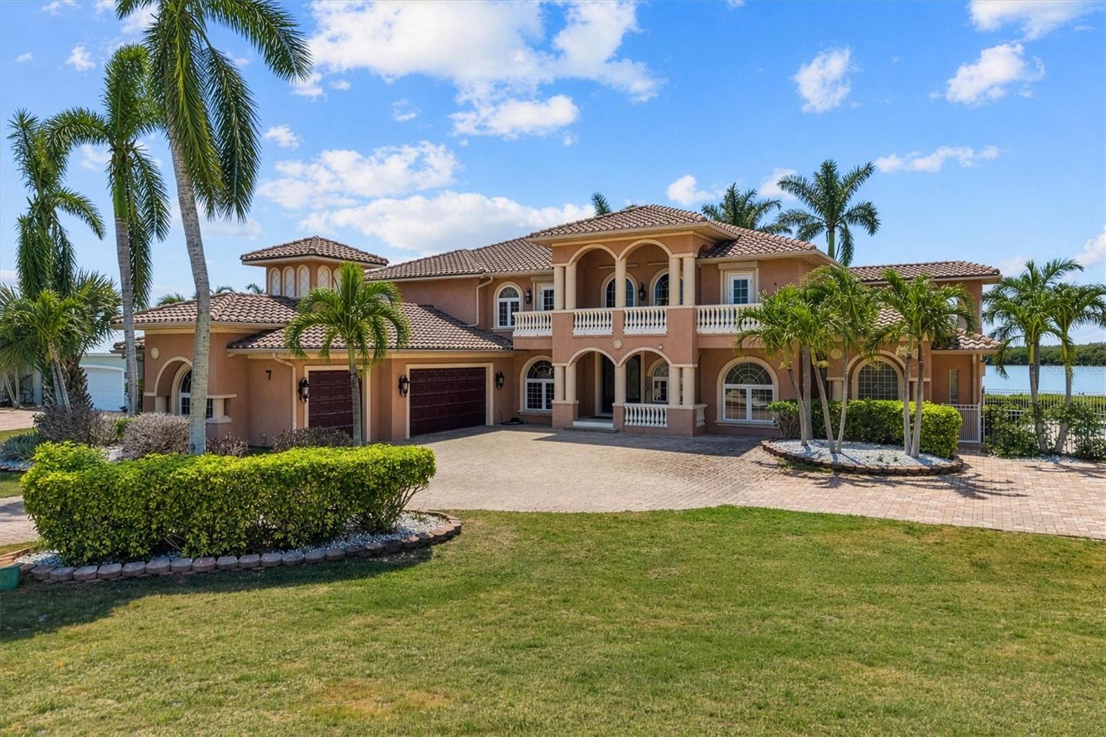 SUNSET COVE - Residential