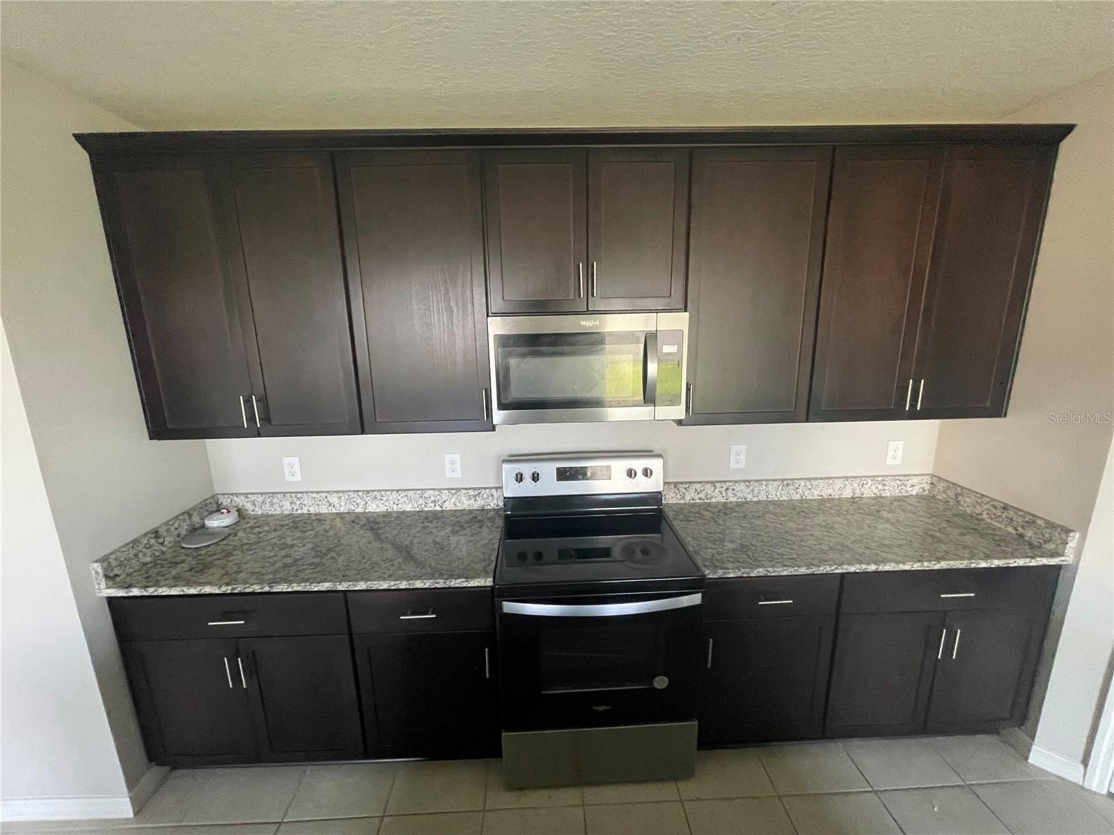 HAMMOCK RESERVE PH 1 - Residential Lease