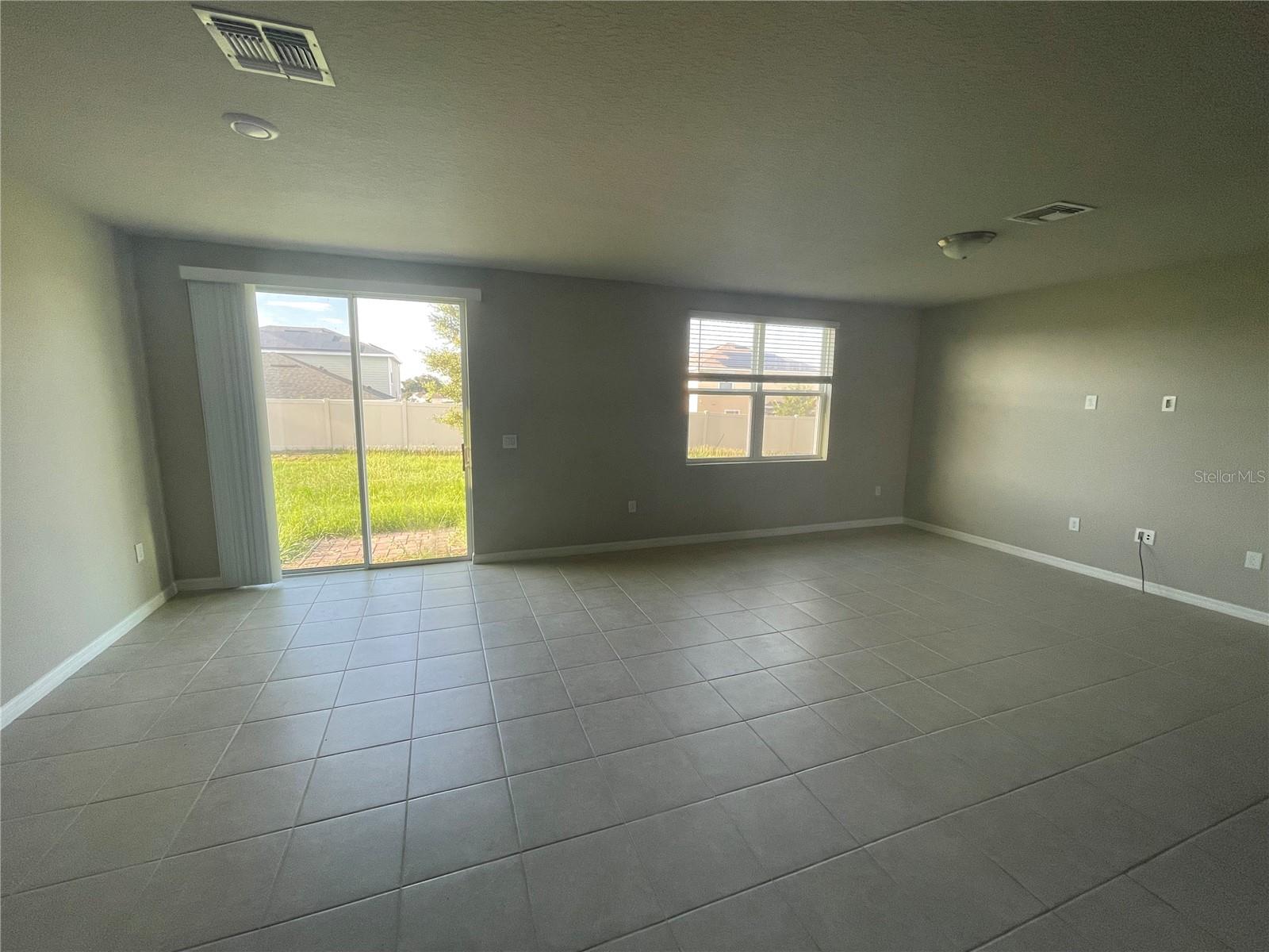 HAMMOCK RESERVE PH 1 - Residential Lease