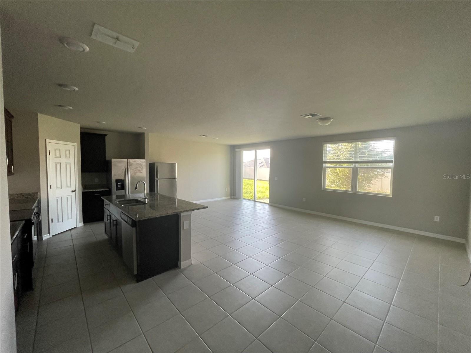 HAMMOCK RESERVE PH 1 - Residential Lease