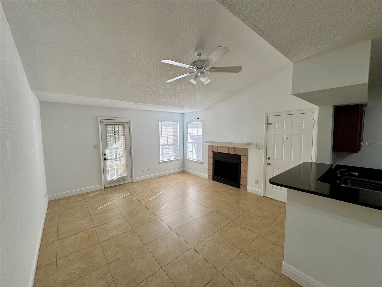REGENCY GARDENS - Residential