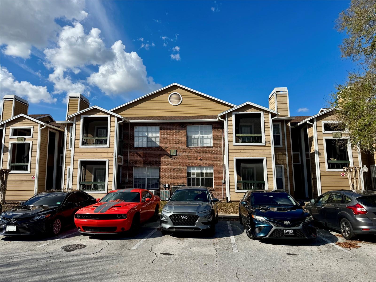 REGENCY GARDENS - Residential