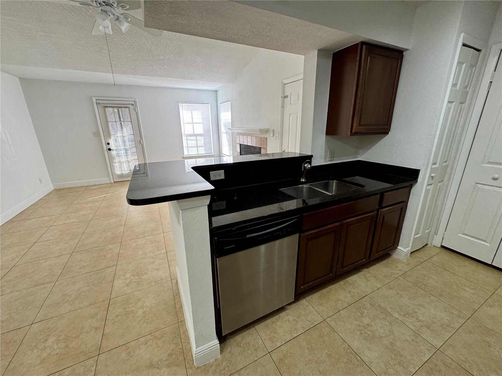 REGENCY GARDENS - Residential